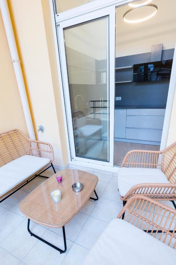 Jardin Des Muses - 2 Pieces - Parking Carre D'Or Menton Apartment Exterior photo